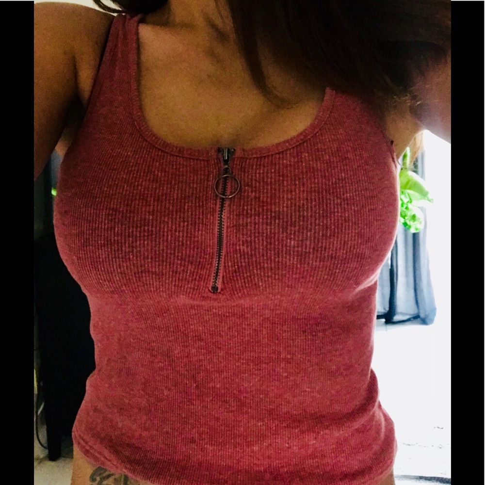 Super Cute!! “Burnt Orange-ish” Zippered Tank Top